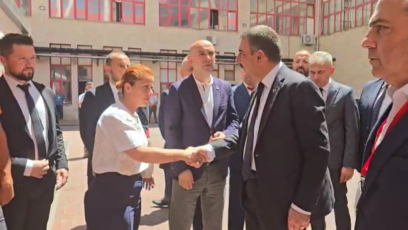 Maden ocağında gaz sıkışması sonrası göçük: 5 işçi hastaneye kaldırıldı - Resim : 2