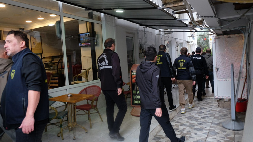 Güllü'nün evinde bilirkişi heyeti inceleme yaptı - Resim : 2