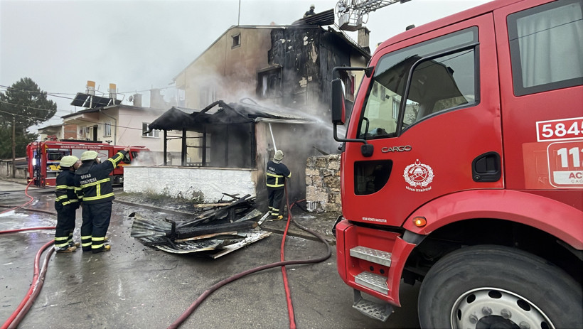 Sivas’ta iki katlı ev yandı: Kundaklama şüphesiyle bir kişi gözaltında - Resim : 2