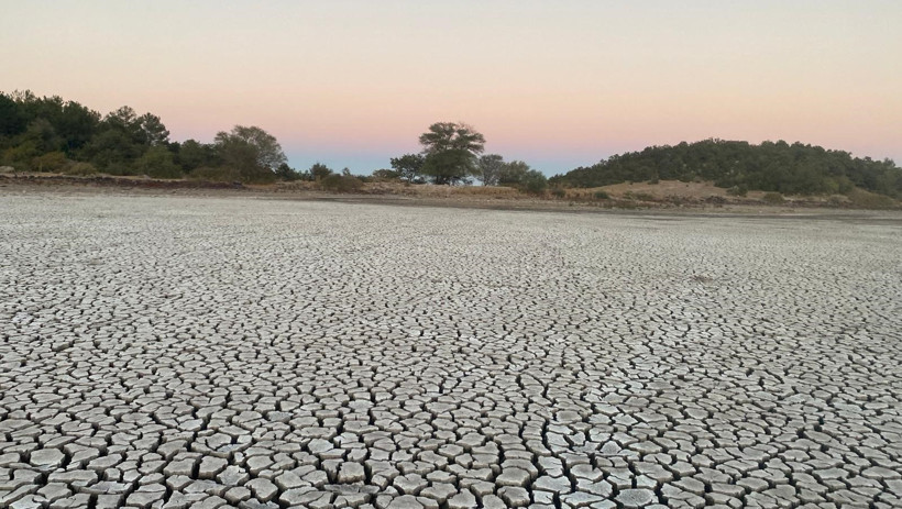 Tamamen kurumuştu: Yağışlar rekor kırdı, yeniden doldu - Resim : 2