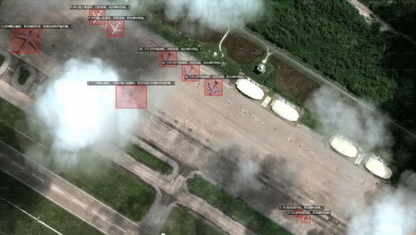 Uydu görüntüleri çıktı: ABD savaş uçakları İsrail'de - Resim : 2