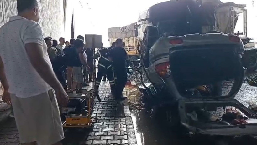 Kastamonu'da feci kaza: 3 ölü, 5 yaralı - Resim: 3