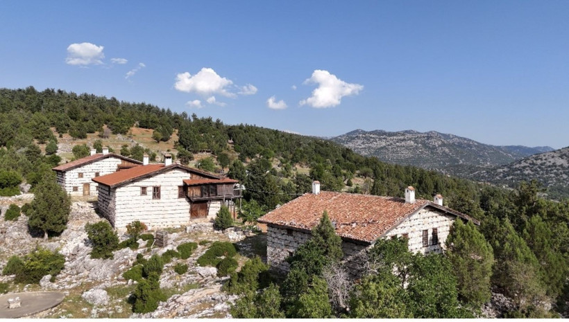Bu köyde 1 tane bile beton ev yok: 800 yıllık tarihi köyüne turist akını - Resim: 7