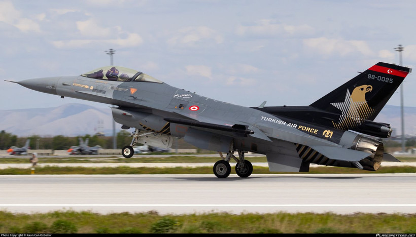 Türk F-16'ları Rus uçakları için peş peşe havalandı. NATO alarm verdi - Resim: 8