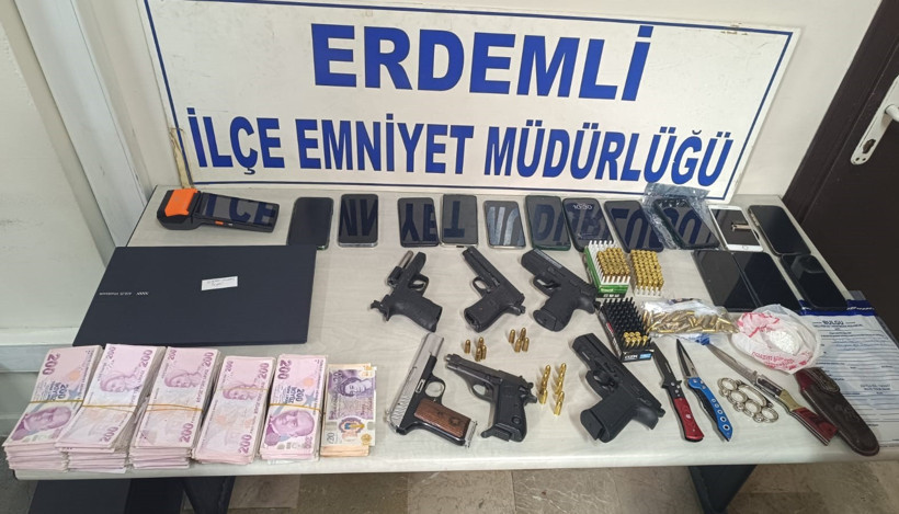 Mersin'de şantaj çetesine operasyon: 15 tutuklama - Resim : 3