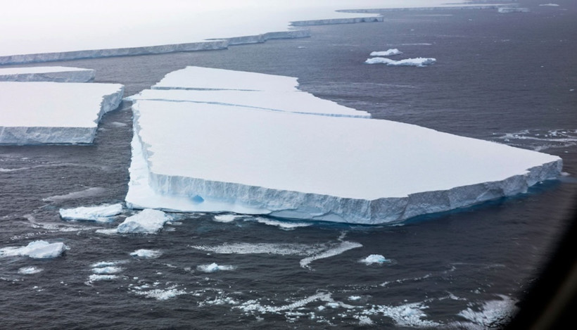 'D&uuml;nyanın en b&uuml;y&uuml;k buzdağı' yok olmak &uuml;zere - Resim : 1