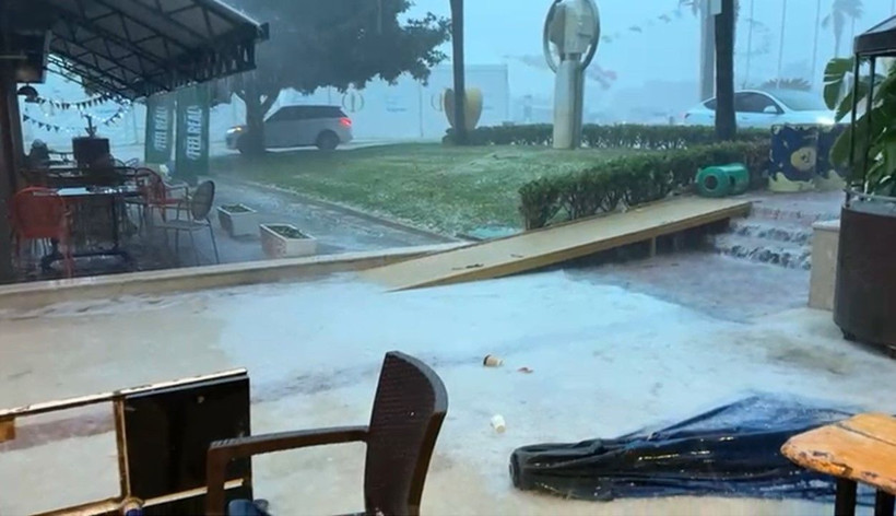 Antalya'da sağanak ve dolu hayatı felç etti - Resim: 7