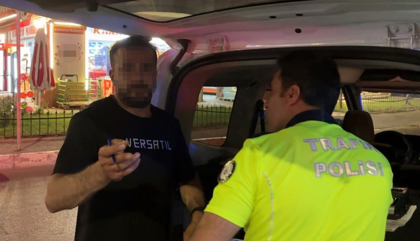 Alkollü sürücünün yakınları ortalığı birbirine kattı: 12 gözaltı - Resim: 7