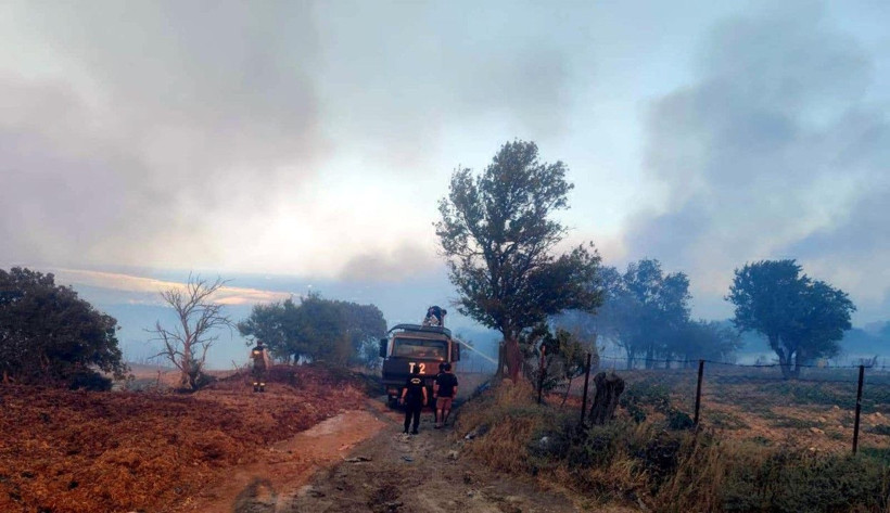 Tekirdağ'daki orman yangını büyüdü - Resim: 11