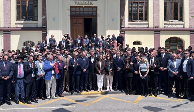 Mesir coşkusu izdihama dönüştü! 10 ton macun için on binler birbirine girdi - Resim: 9