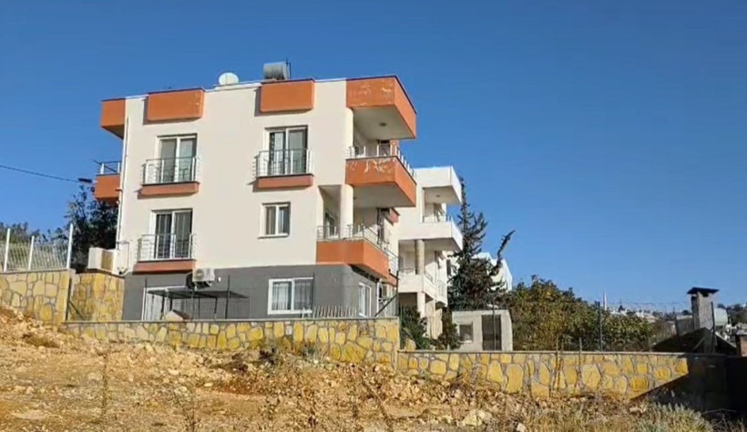 Engelli kardeşini kulübeye mahkum etti: 'Benim vicdanım rahat' - Resim: 7