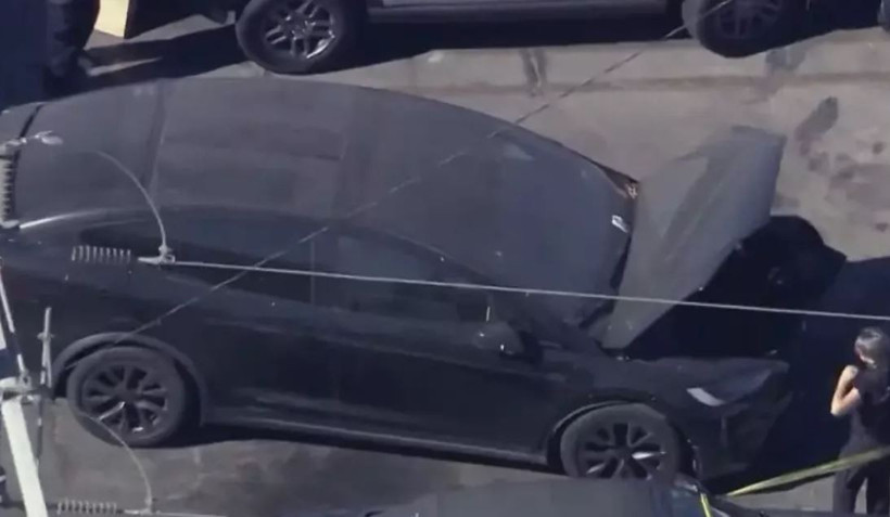 Aylarca kayıptı, cesedi Tesla'dan çıktı: Ünlü şarkıcı baş şüpheli ilan edildi - Resim : 1