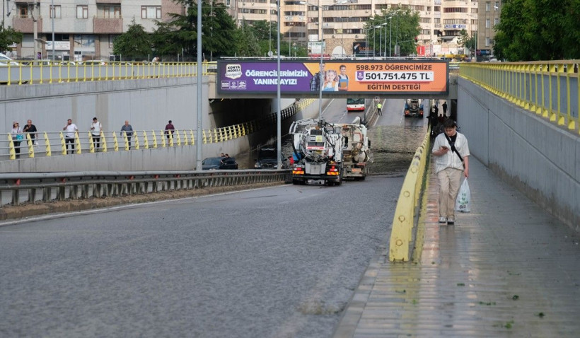 Konya'da cadde, sokak ve alt geçitler suyla doldu - Resim: 4