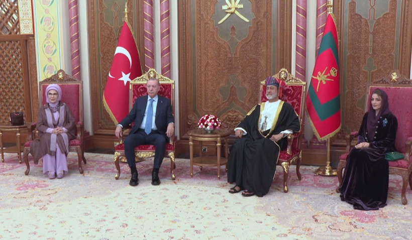 Umman uçakları Erdoğan'a eşlik etti - Resim: 6