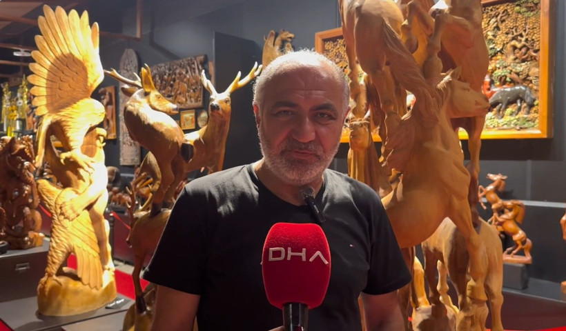 70 ülkeden aldığı 1300 heykel eve sığmadı, dükkan kiraladı - Resim: 2