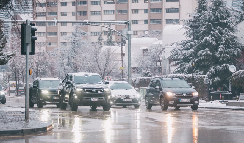 Ankara'da yağmur kara döndü, kent beyaza büründü - Resim: 5