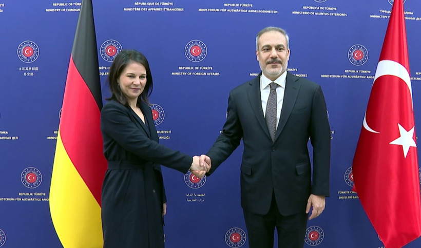 Fidan, Alman mevkidaşıyla görüştü - Resim : 1