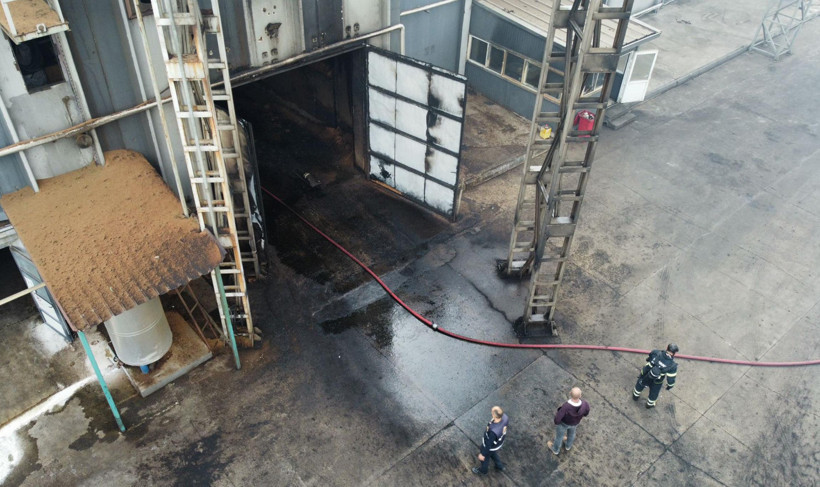 Edirne'de yağ fabrikasında patlama - Resim : 2