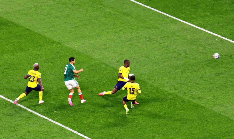 Meksika zorlanmadan son 16'da: Ekvador'un fişini 9 dakikada çektiler - Resim: 8