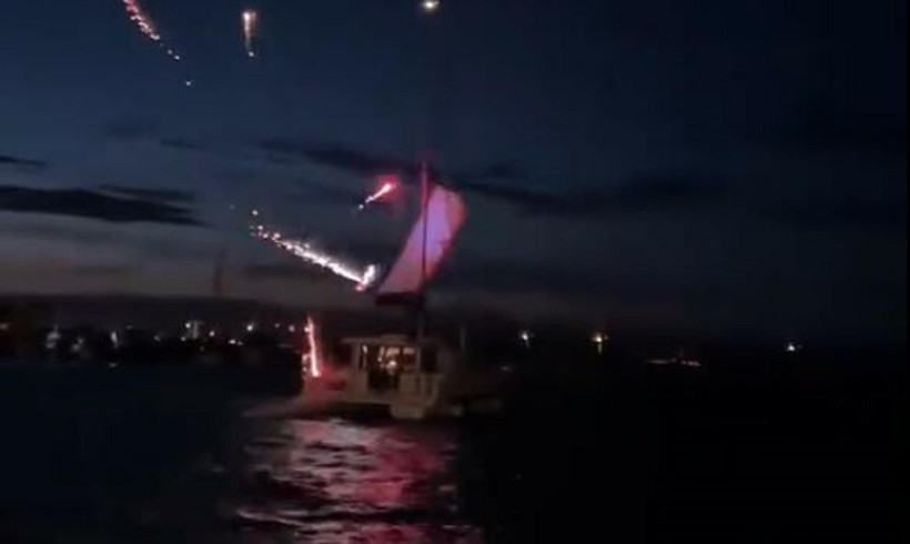 Akrobatik manevralar yapıyordu: Emekli astsubay paramotorla tekneye çarptı - Resim : 1