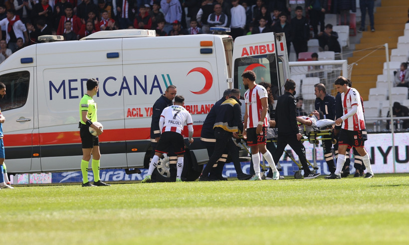 Sivasspor'u üçüncü forveti kurtardı: Göztepe 3 puanı unuttu! - Resim : 1