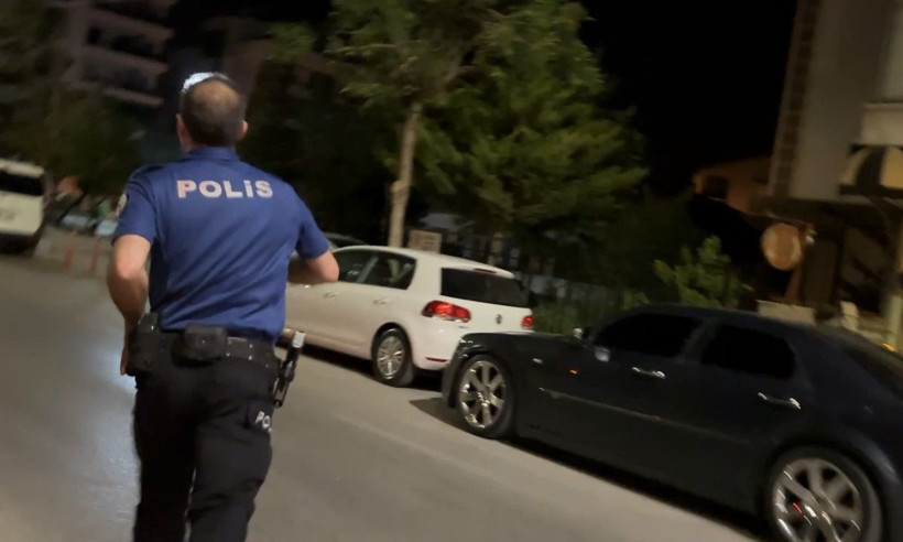 Alkollü sürücünün yakınları ortalığı birbirine kattı: 12 gözaltı - Resim: 2