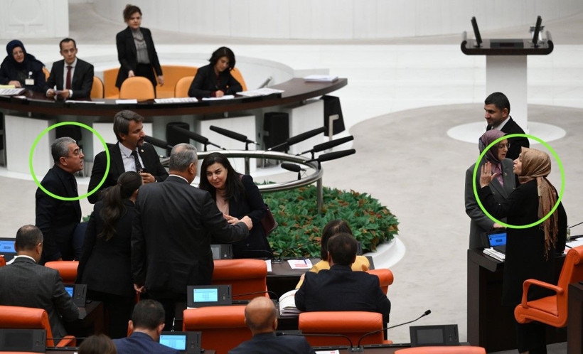 Meclis'te 'mandacı' ve 'alçak' tartışması - Resim: 16