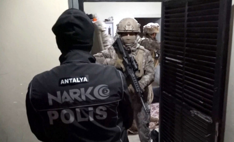 Emniyet’in 2025 uyuşturucu raporu: Metamfetamini geçti, en çok bonzai can alıyor! - Resim : 6