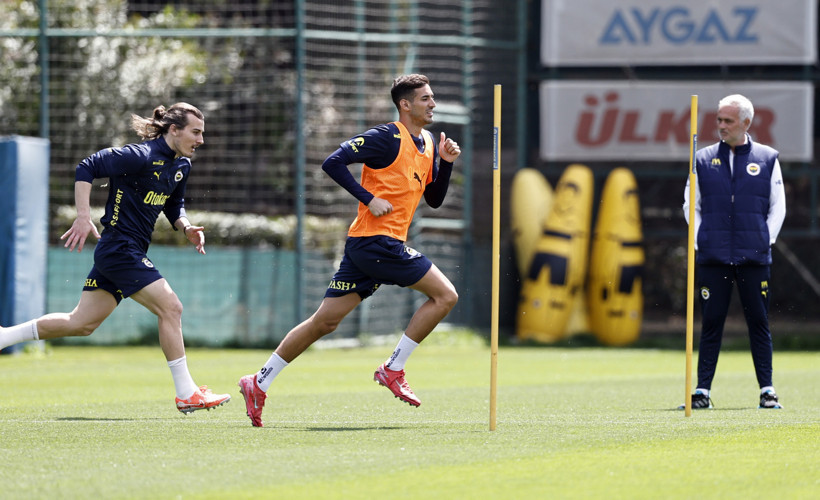 Mourinho'dan Eyüpspor maçında sürpriz kadro planı - Resim : 1