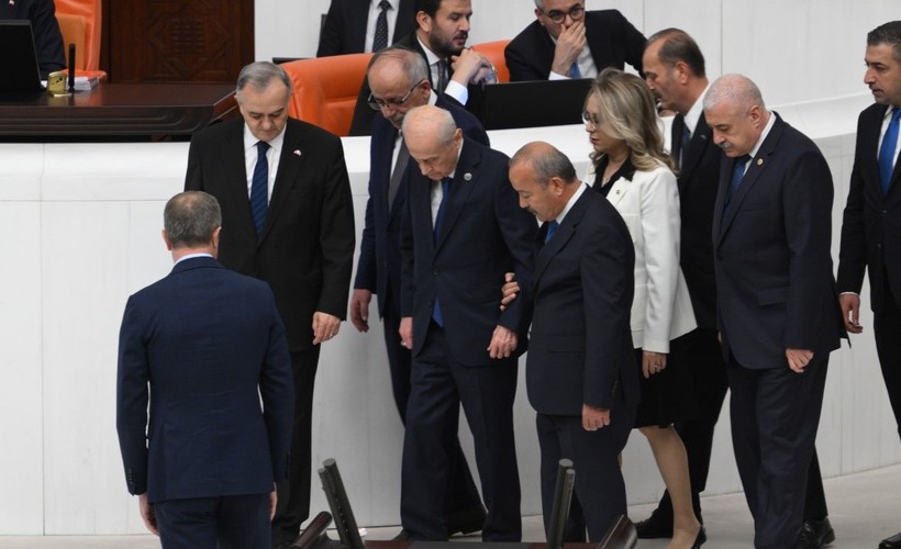MHP lideri Bahçeli, TBMM Başkanı seçimlerinde oy kullandı - Resim: 12