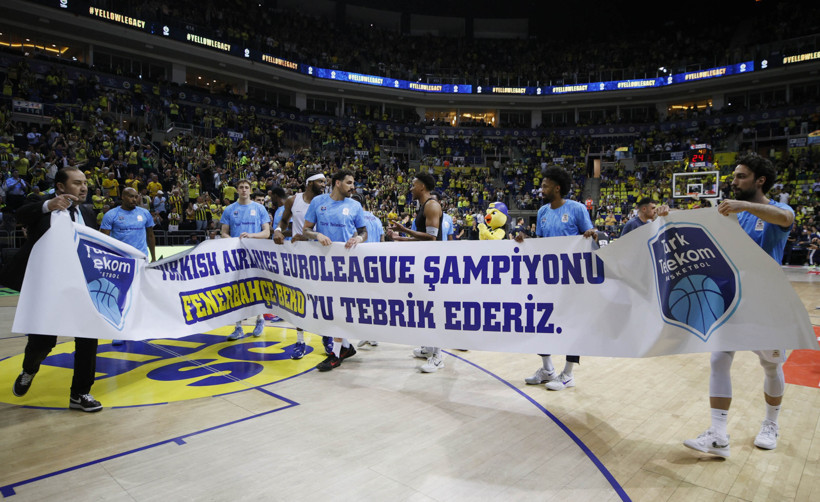 Şampiyon Fenerbahçe, lige hızlı döndü: Türk Telekom'u farklı geçti - Resim : 2