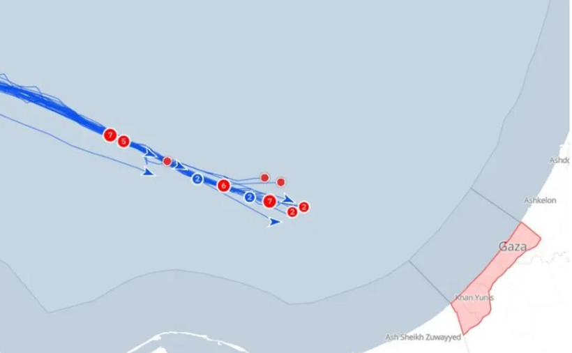 İsrail saldırılarına rağmen bazı gemiler Gazze'ye ilerliyor - Resim : 1