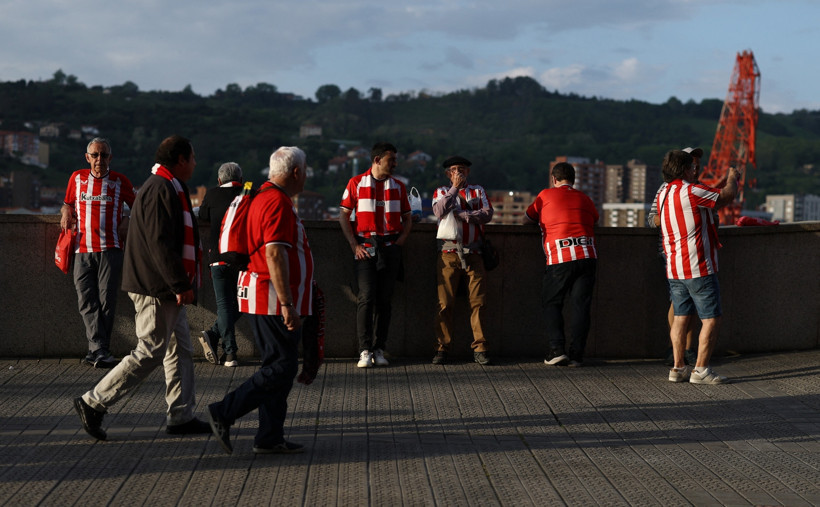 Fırsatçılar her yerde: Tarihi final öncesi yüzde 900 zam! - Resim : 1