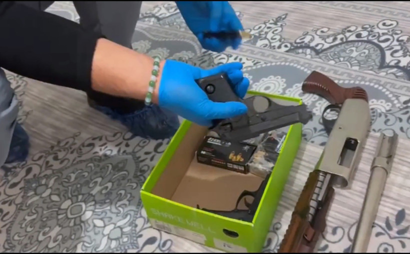 Silah tedarikçisi çeteye operasyon - Resim : 1