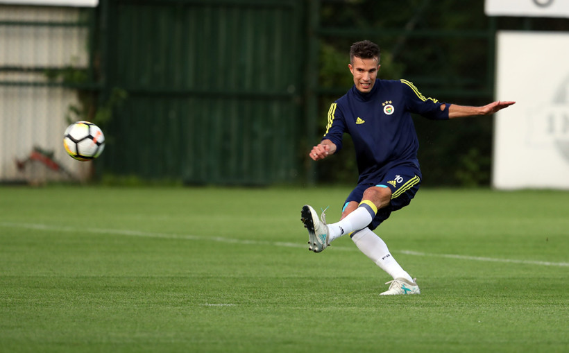 Fenerbahçe'ye Şampiyonlar Ligi'nde tanıdık rakip: Eşleşme belli oldu - Resim : 1