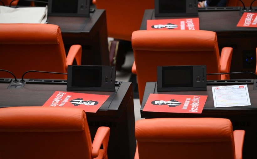 MHP lideri Bahçeli, TBMM Başkanı seçimlerinde oy kullandı - Resim: 44