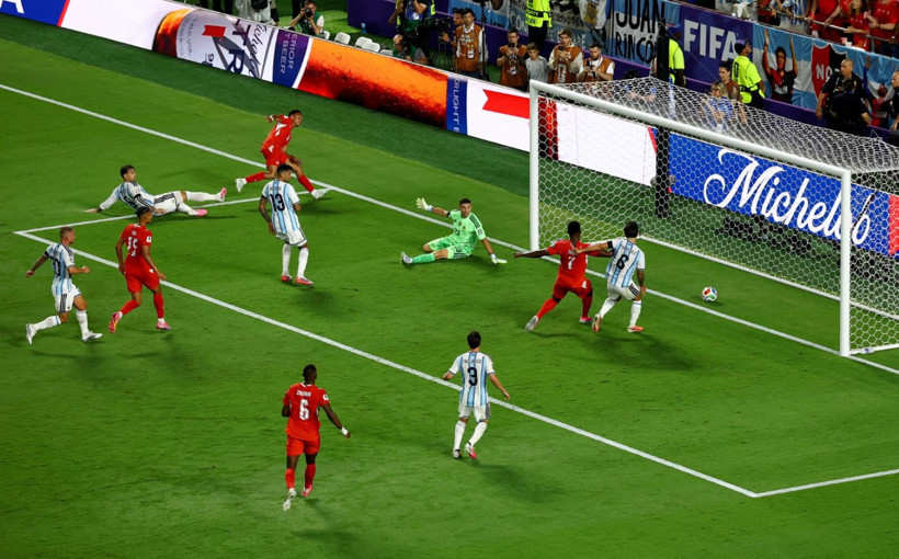 Messi'nin Arjantin'i, Murat Yakın'ın 10 kişilik İsviçre'sini uzatmada yıktı: 3-1! - Resim: 10
