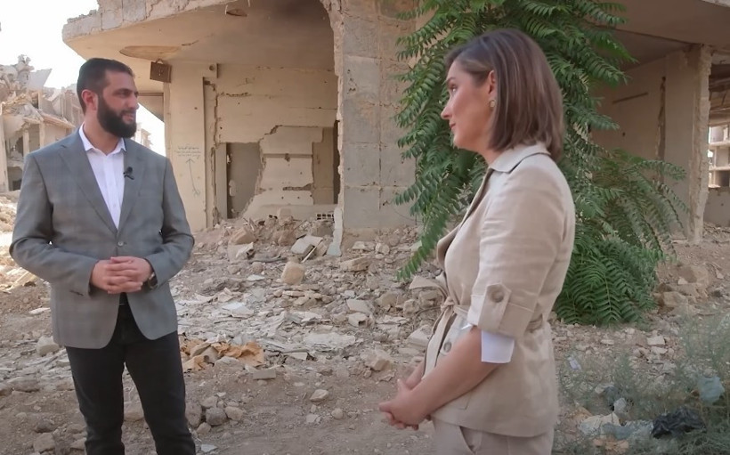 Ahmed Şara'dan Trump'ın 'yakışıklı adam' lafını hatırlatan gazeteciye: Şüpheniz mi vardı? - Resim : 2