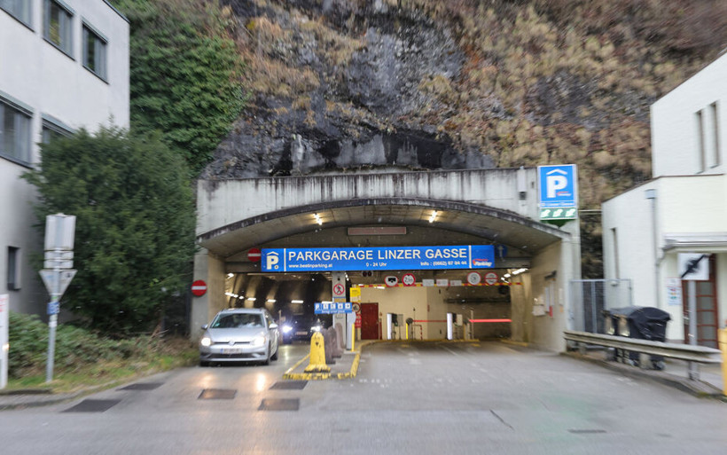 Porsche'un sahibi evine daha rahat gidebilmek için 433 milyon lira harcayacak - Resim : 4