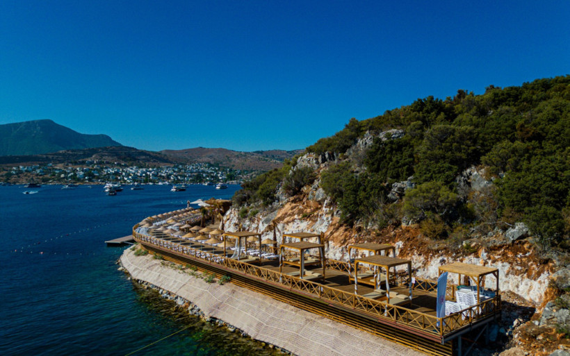 3 milyon 252 bin 769 kişi denize &uuml;cretsiz ulaştı - Resim : 1