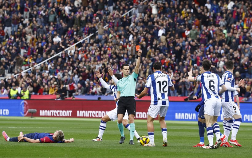 Real Sociedad 'Barça'landı! Barcelona, 4 golle liderlik koltuğuna oturdu - Resim : 1