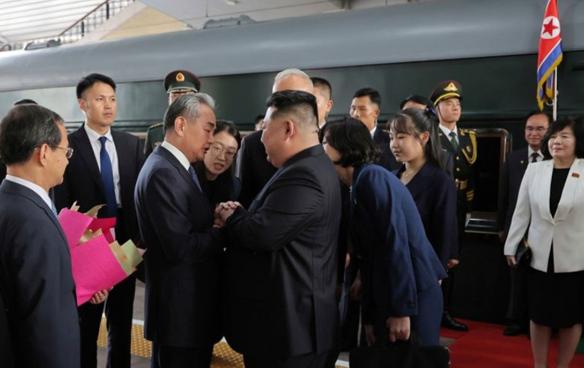 Kuzey Kore'nin 'gizemli veliaht'ı dünya sahnesine çıktı - Resim : 3