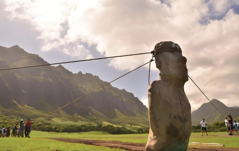 Adadaki dev heykellerin gizemi çözüldü - Resim : 1