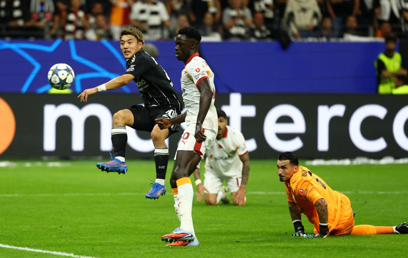 Galatasaray, Frankfurt'ta harakiri yaptı: Ağır yenilgi! - Resim : 3