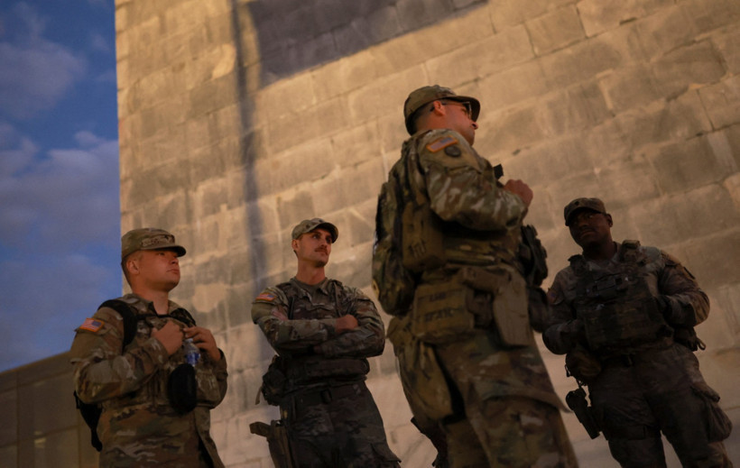 Trump suçladı, Maduro'dan misilleme: Savaş tamtamları çalıyor - Resim : 3