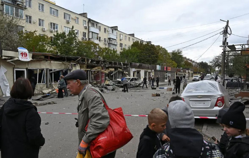 Üç yıl önce oyunculuk ajansıydı, şimdi milyar dolarlık silah devi - Resim : 3