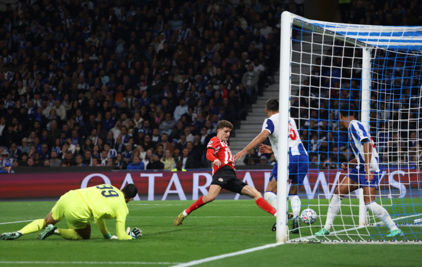 Şampiyonlar Ligi'nde 33 gollü gece. PSG-Barcelona maçı nefes kesti - Resim : 5