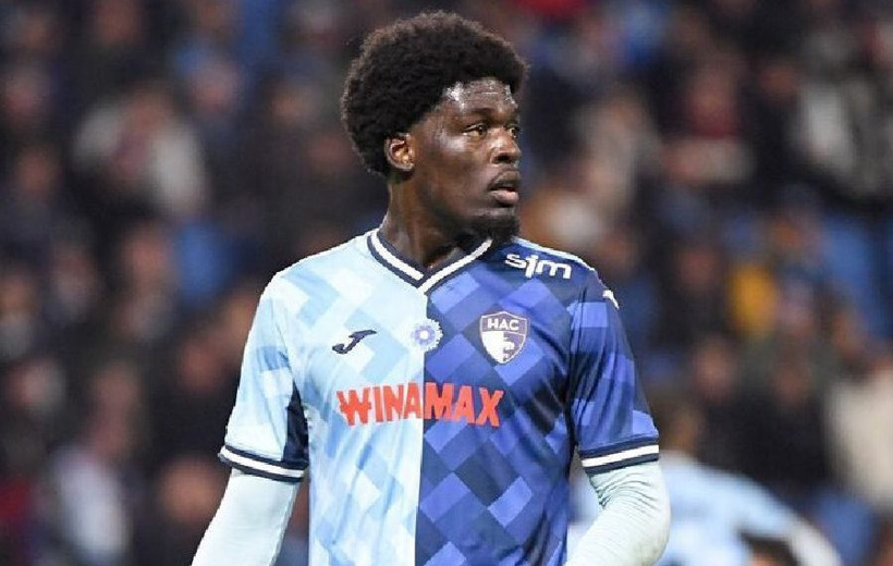 Beşiktaş'a 23'lük stoper: Kartal'a göz kırptı - Resim : 1