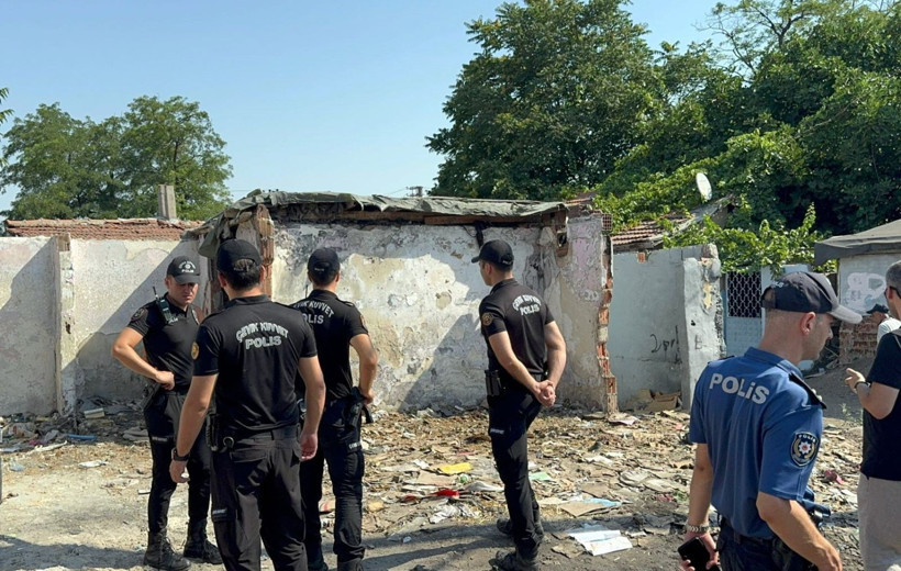 Herkesin canına tak etmişti... O evler yıkıldı - Resim: 3