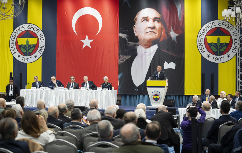 Ali Koç'tan Galatasaray'a sert sözler: "Tükürdüğümüzü yalamayız" - Resim : 2